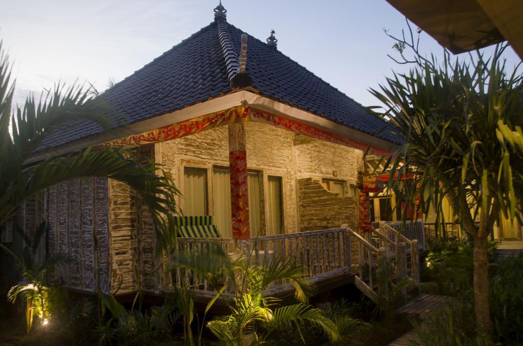 Kakiang Guesthouse Nusa Lembongan  Exterior photo