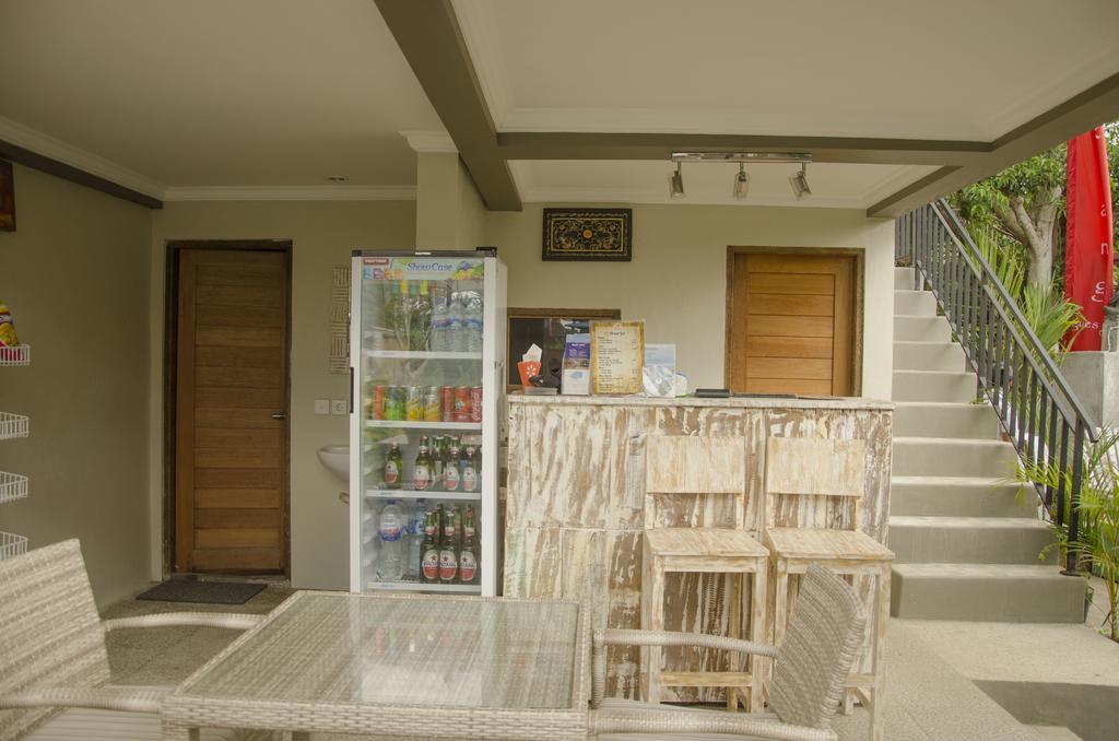 Kakiang Guesthouse Nusa Lembongan  Exterior photo