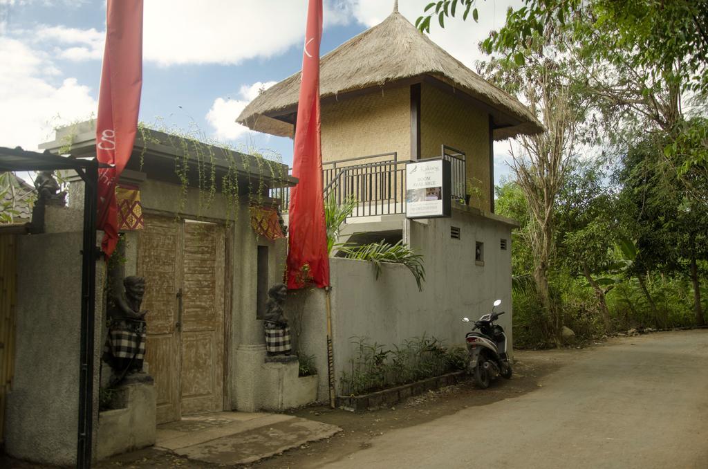 Kakiang Guesthouse Nusa Lembongan  Exterior photo